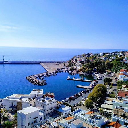 Kastro Hotel Agios Kirykos  Exterior photo